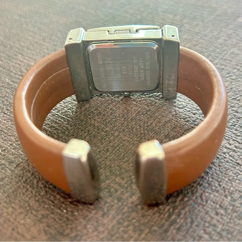 Vintage Gruen Brown and Silver Hideaway Quartz Watch